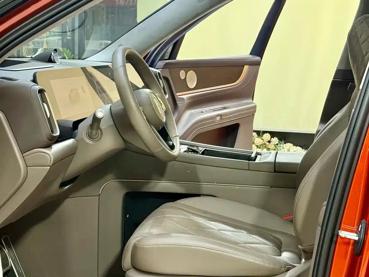 Wenjie M9 2024 Range Extended Ultra Edition 52kWh 5-Seater — миниатюра 10