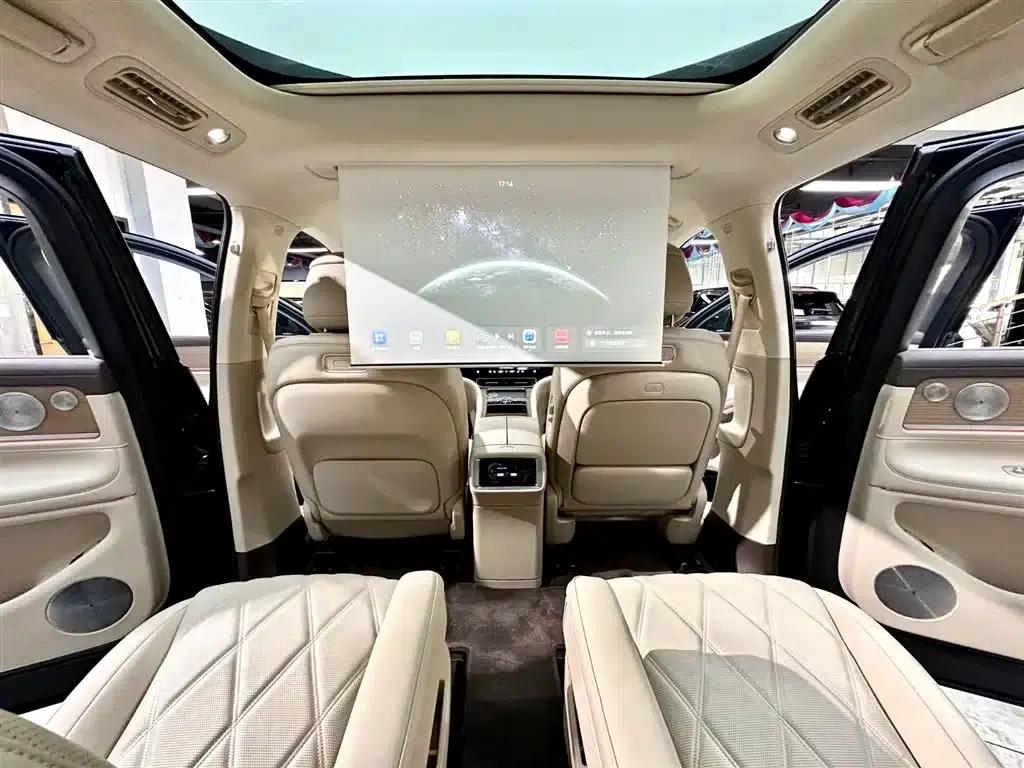 Wenjie M9 2025 Pure Electric Ultra Edition 100kWh 6-Seat Version (192-line LiDAR) — миниатюра 20