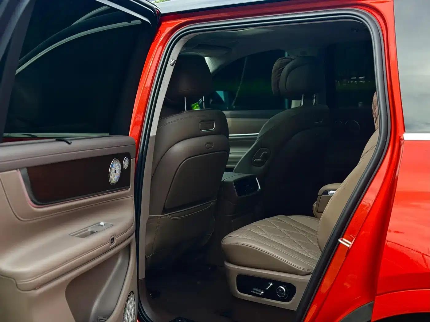 Wenjie M9 2024 Range Extended Max Edition 42kWh 6-Seater — миниатюра 10