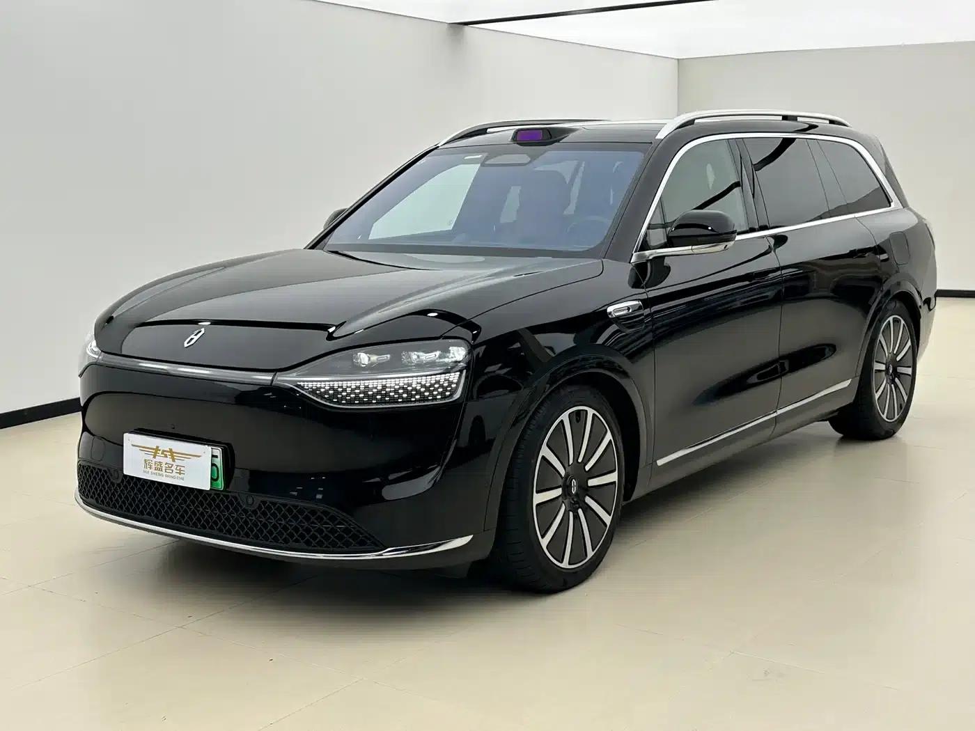Wenjie M9 2025 Extended Range Max Edition (52kWh, 6-seater, 192-line LiDAR) — миниатюра 1