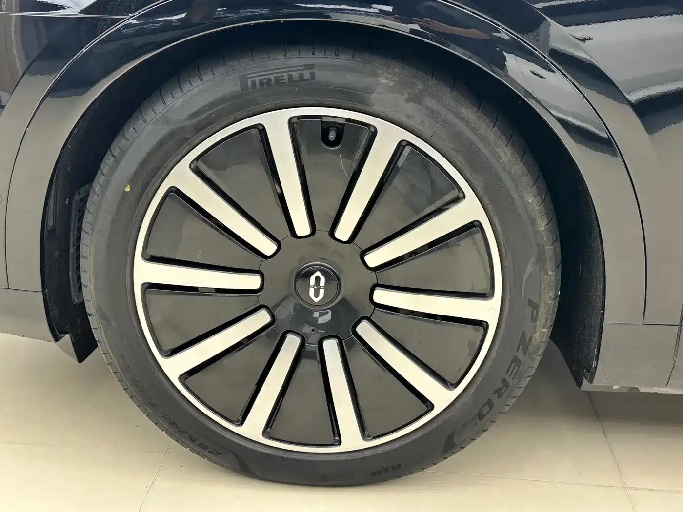 Wenjie M9 2025 Extended Range Max Edition (52kWh, 6-seater, 192-line LiDAR) — миниатюра 12