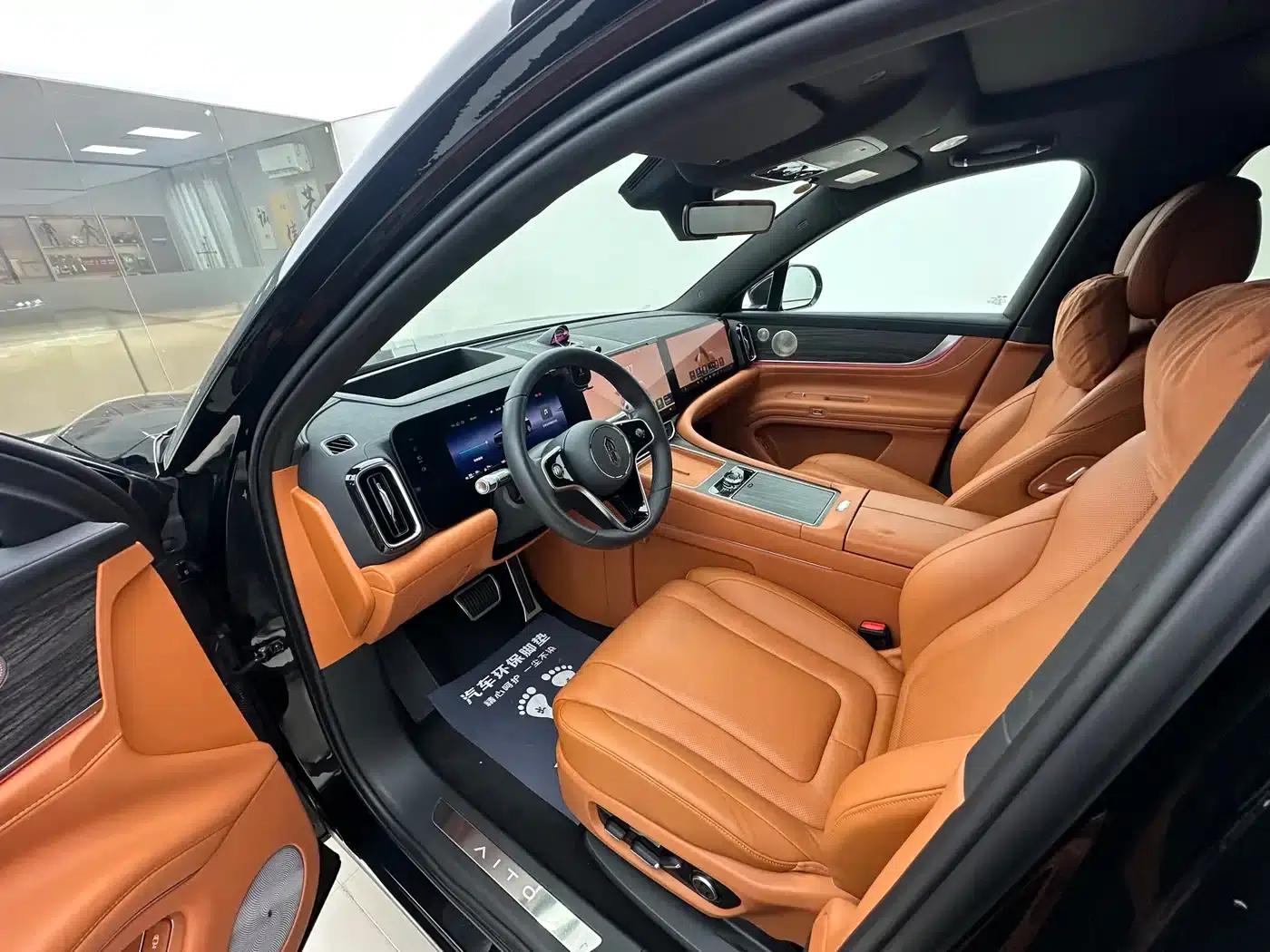 Wenjie M9 2025 Extended Range Max Edition (52kWh, 6-seater, 192-line LiDAR) — миниатюра 3