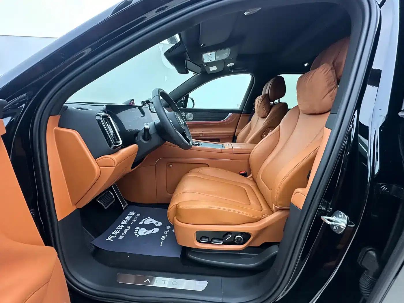 Wenjie M9 2025 Extended Range Max Edition (52kWh, 6-seater, 192-line LiDAR) — миниатюра 4