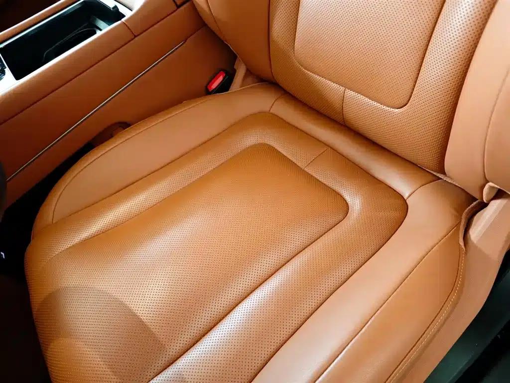 Wenjie M9 2024 Pure Electric Max Edition 100kWh 6-Seater — миниатюра 19