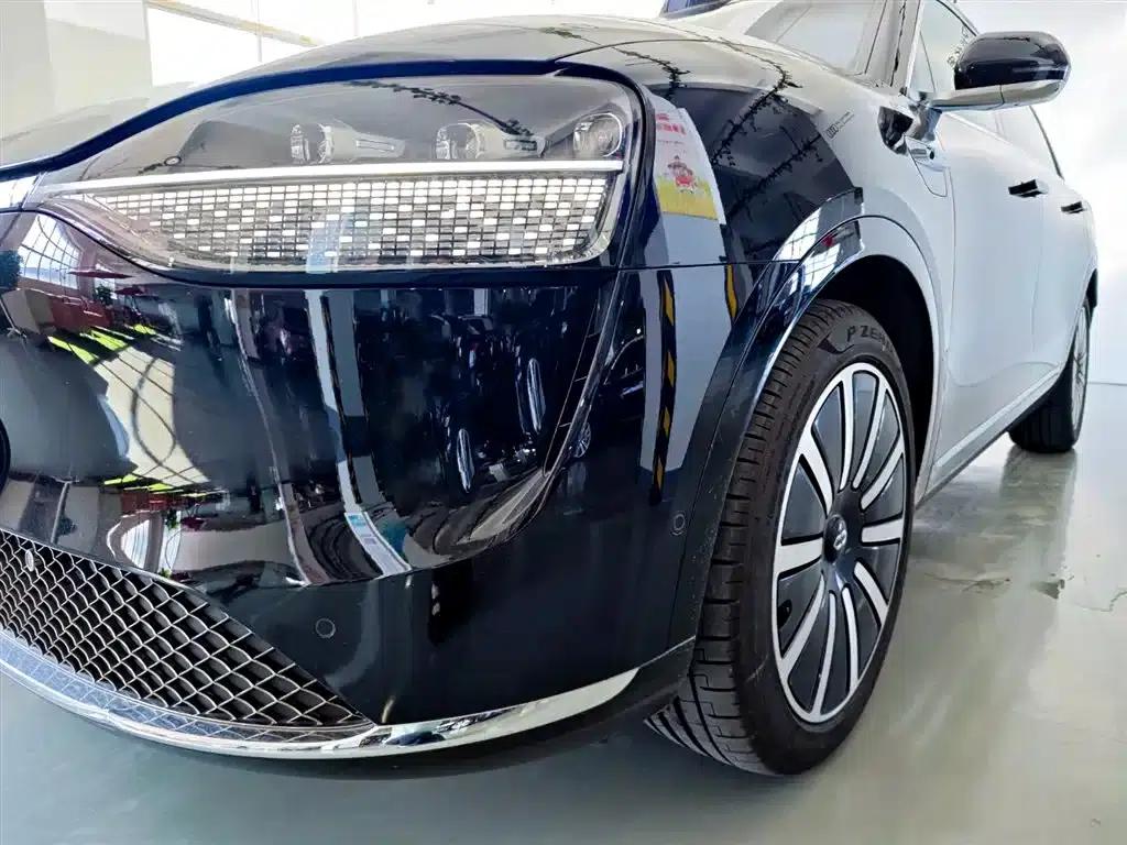 Wenjie M9 2024 Pure Electric Max Edition 100kWh 6-Seater — миниатюра 6