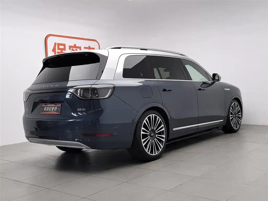 Wenjie M9 2024 Range Extended Ultra Edition 42kWh 6-Seater — миниатюра 2