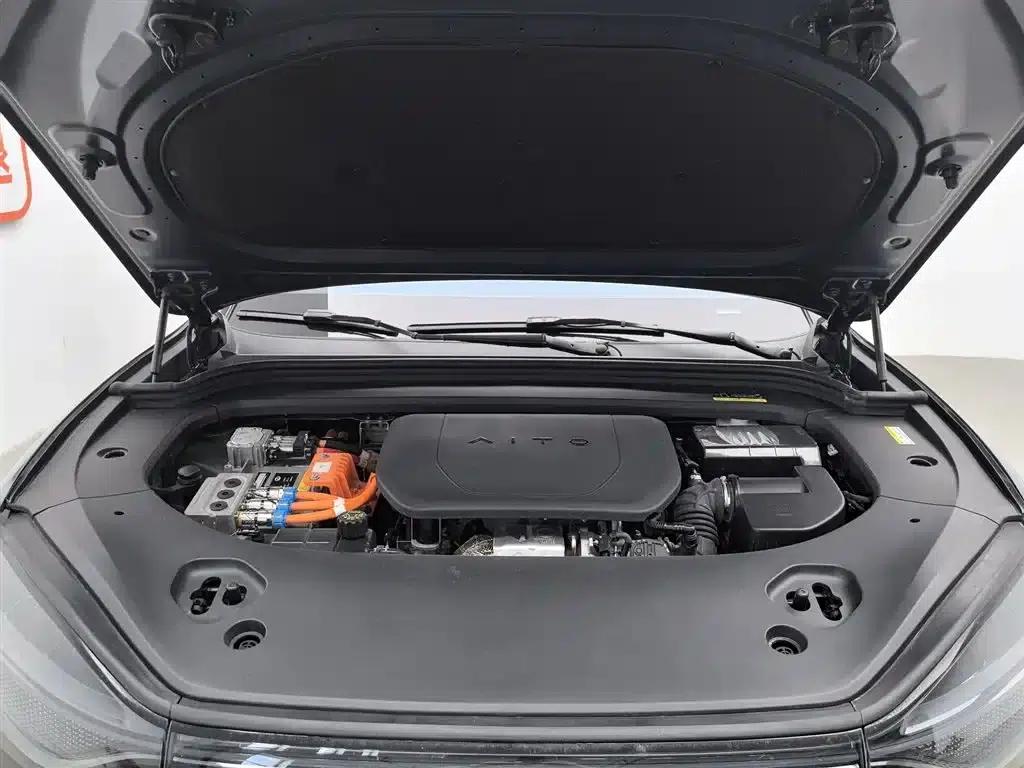 Wenjie M9 2024 Range Extended Ultra Edition 42kWh 6-Seater — миниатюра 6