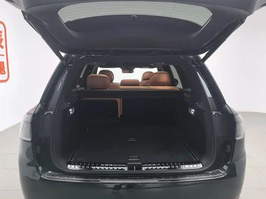 Wenjie M9 2024 Range Extended Max Edition 42kWh 5-Seater — миниатюра 16