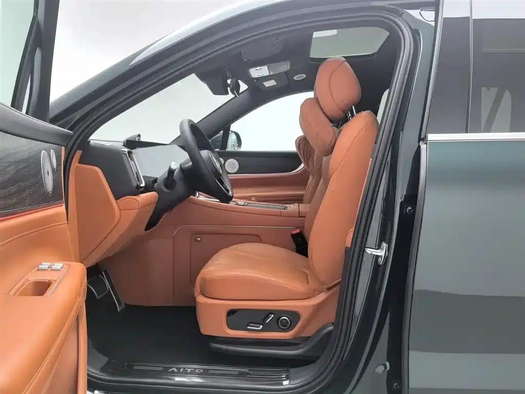 Wenjie M9 2024 Range Extended Max Edition 42kWh 5-Seater — миниатюра 10