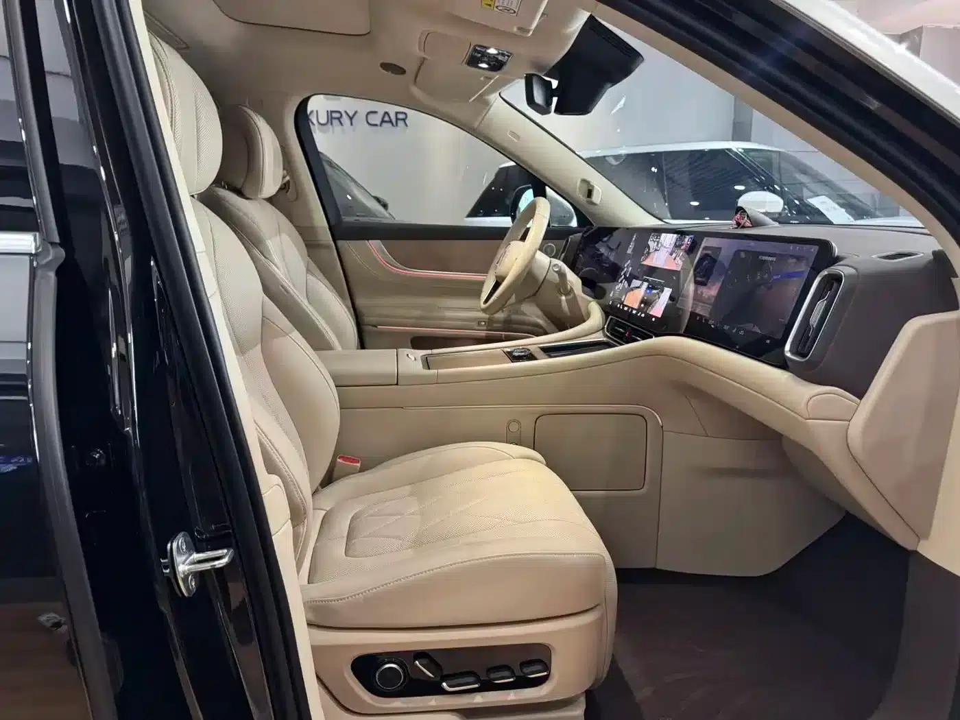 Wenjie M9 2024 Range Extended Ultra Edition 42kWh 6-Seater — миниатюра 16