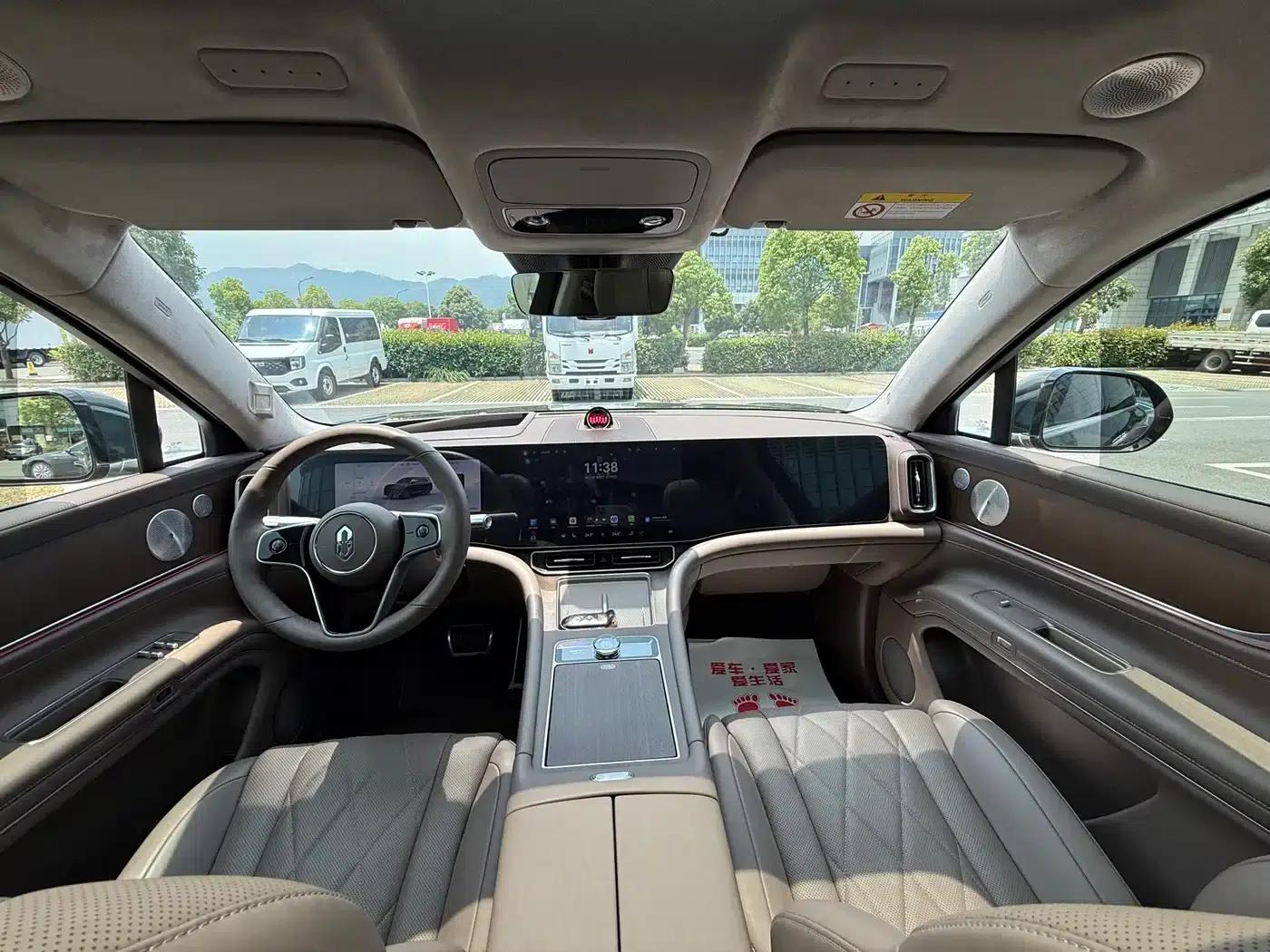 Wenjie M9 2024 Range Extended Ultra Edition 52kWh 6-Seater — миниатюра 11