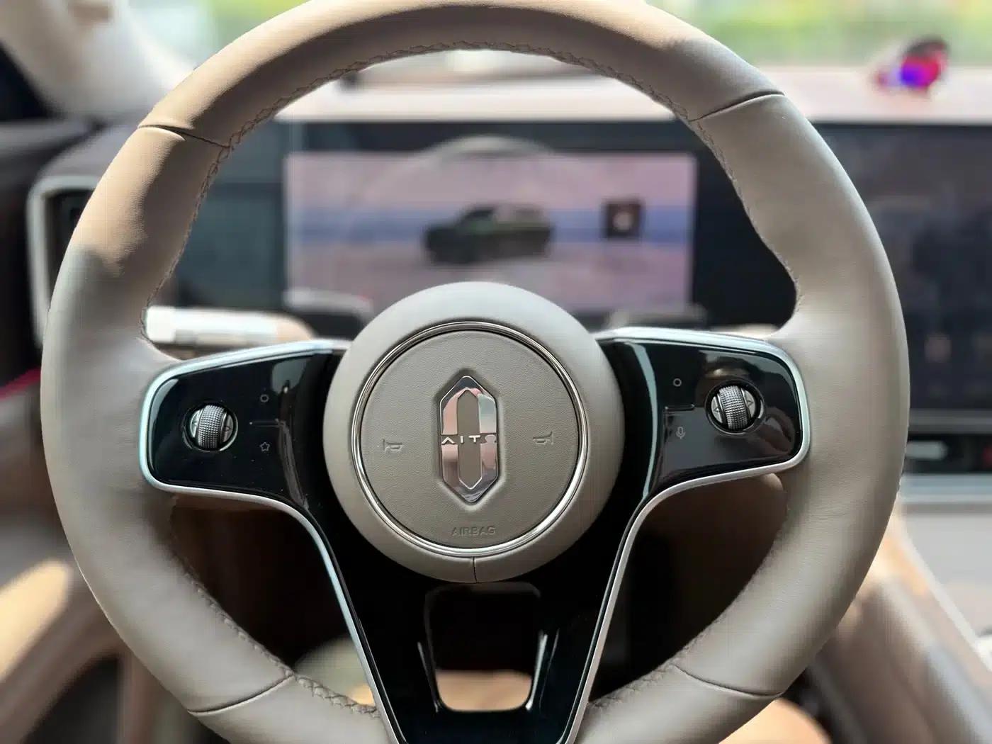Wenjie M9 2024 Range Extended Ultra Edition 52kWh 6-Seater — миниатюра 19