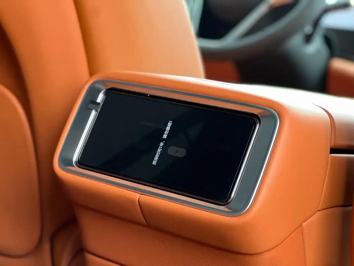 Wenjie M9 2025 Ultra Extended Range Edition (52kWh, 6-seater, 192-line LiDAR) — миниатюра 15