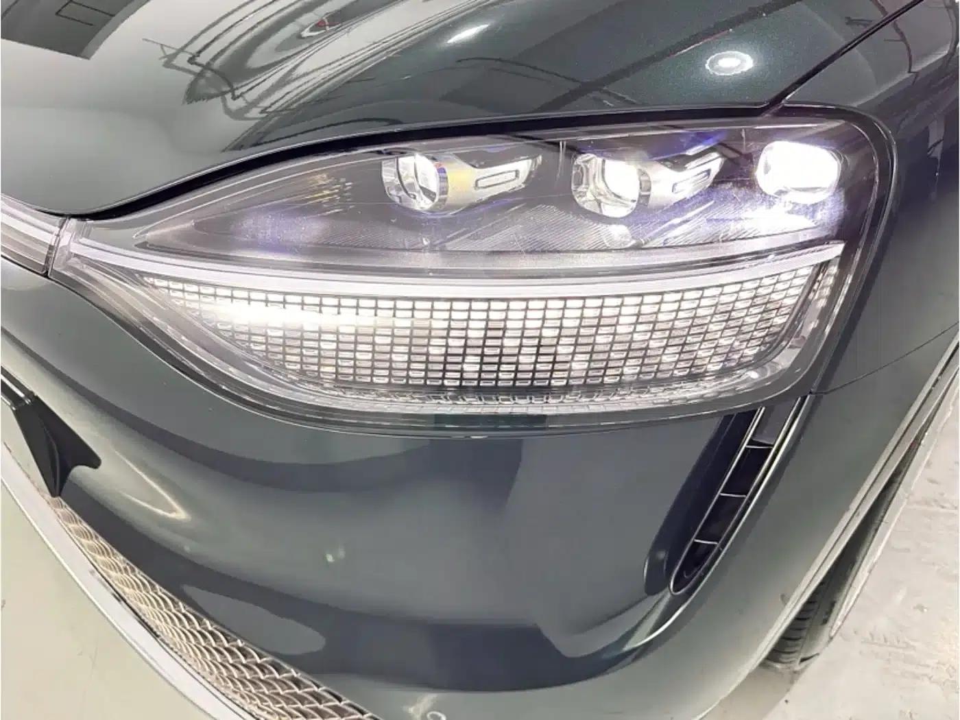 Wenjie M9 2024 Pure Electric Max Edition 100kWh 6-Seater — миниатюра 15