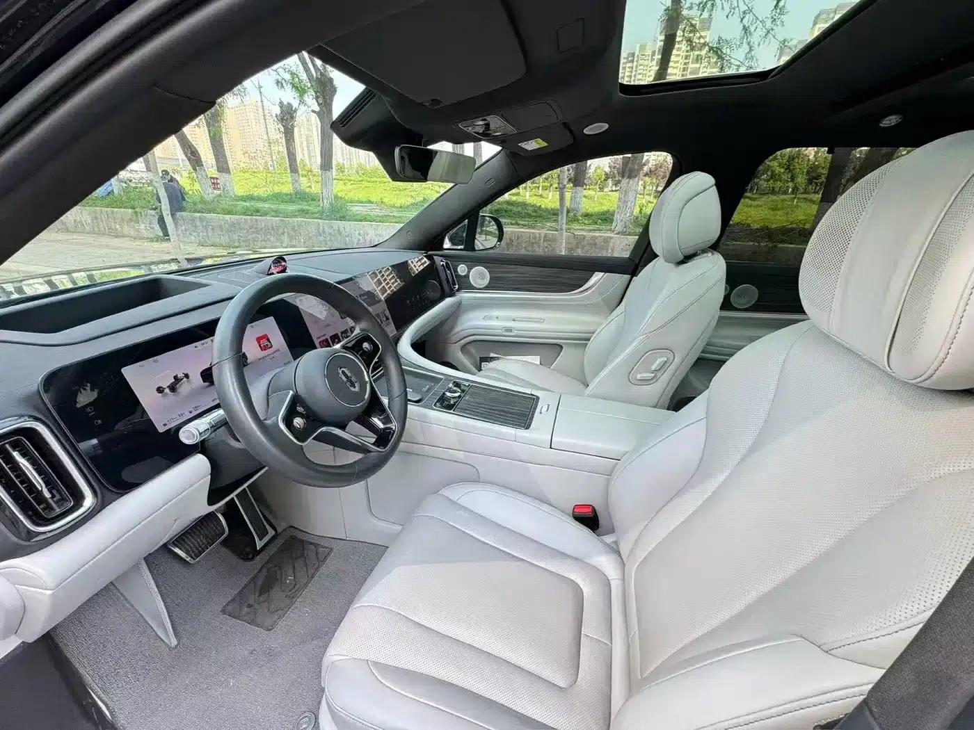 Wenjie M9 2025 Extended Range Ultra Edition 52kWh 5-Seat Version (192-line LiDAR) — миниатюра 7