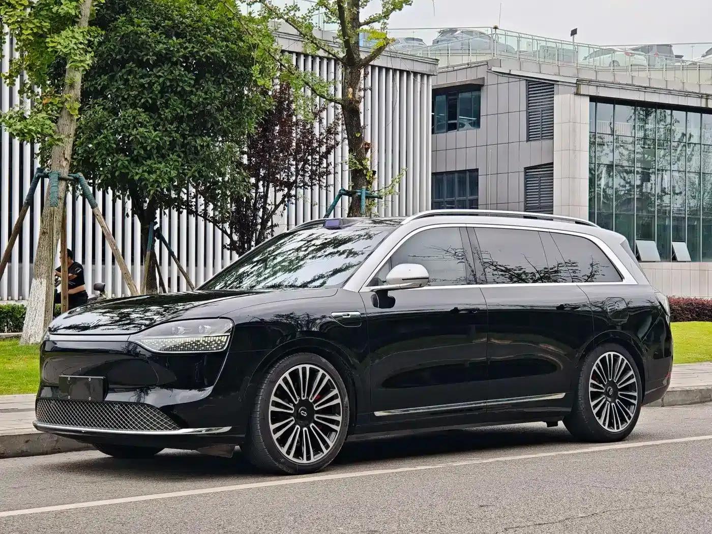 Wenjie M9 2024 Pure Electric Ultra Edition 100kWh 6-Seater — миниатюра 1
