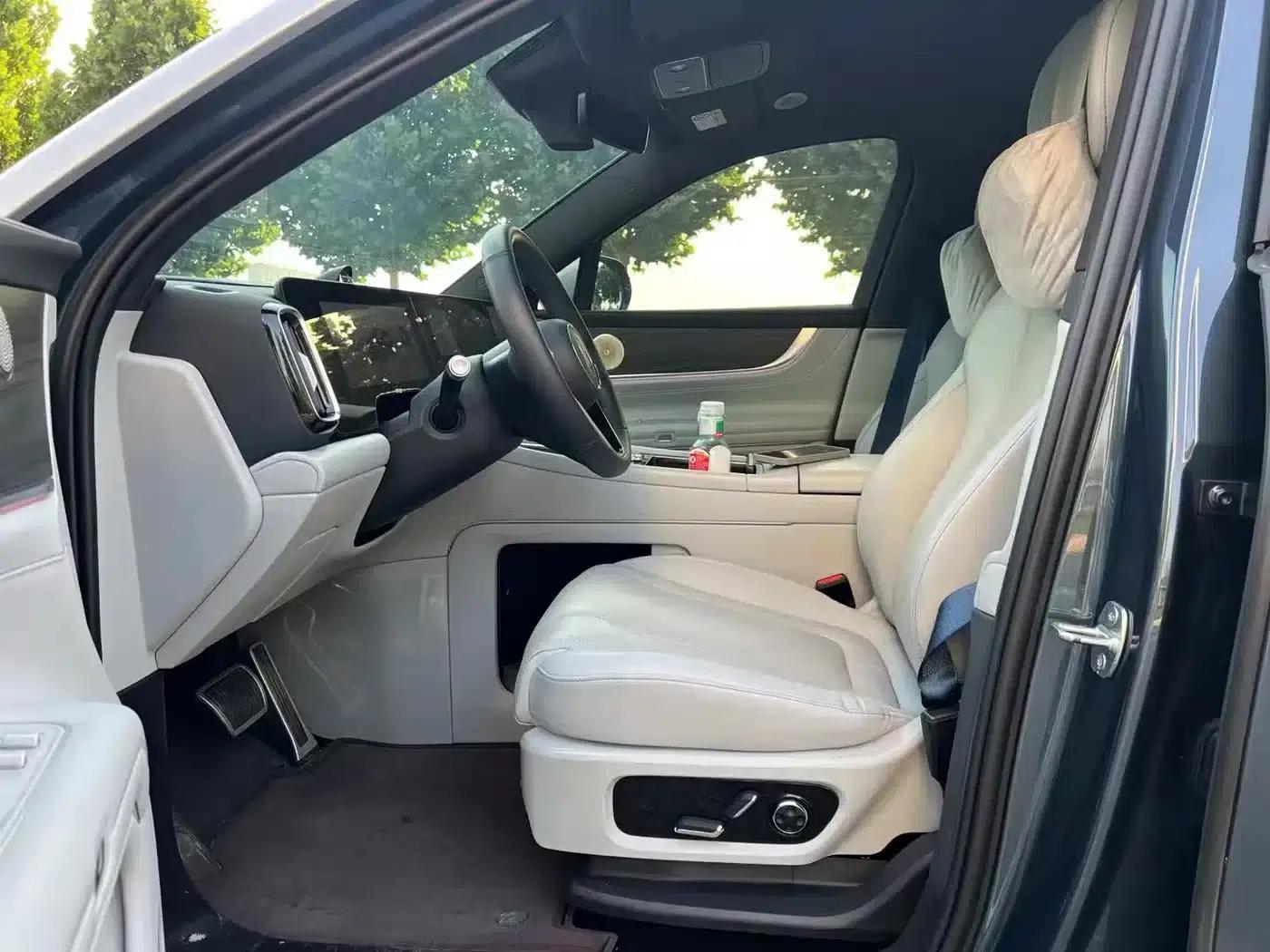 Wenjie M9 2025 Ultra Extended Range Edition (52kWh, 6-seater, 192-line LiDAR) — миниатюра 4