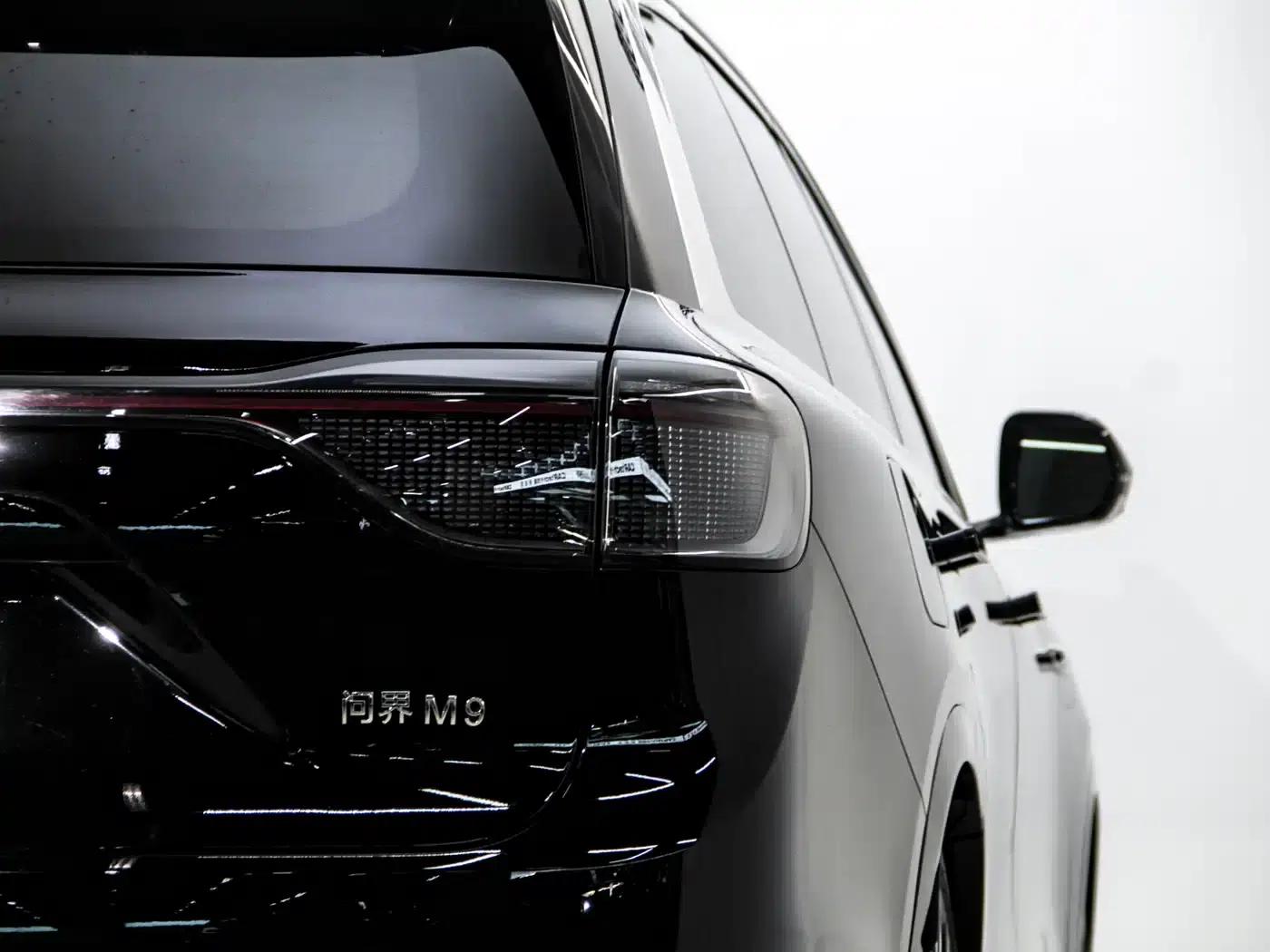 Wenjie M9 2024 Range Extended Ultra Edition 42kWh 6-Seater — миниатюра 27