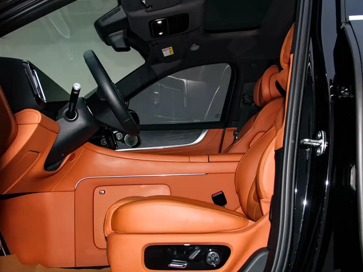 Wenjie M9 2024 Range Extended Ultra Edition 42kWh 6-Seater — миниатюра 30
