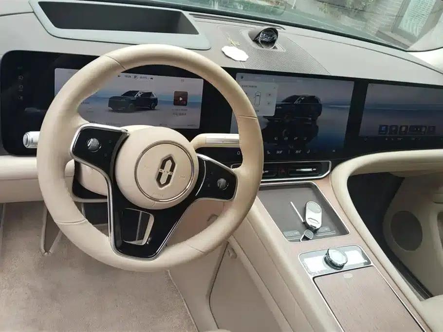 Wenjie M9 2024 Range Extended Ultra Edition 52kWh 6-Seater — миниатюра 12