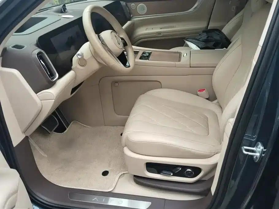 Wenjie M9 2024 Range Extended Ultra Edition 52kWh 6-Seater — миниатюра 9