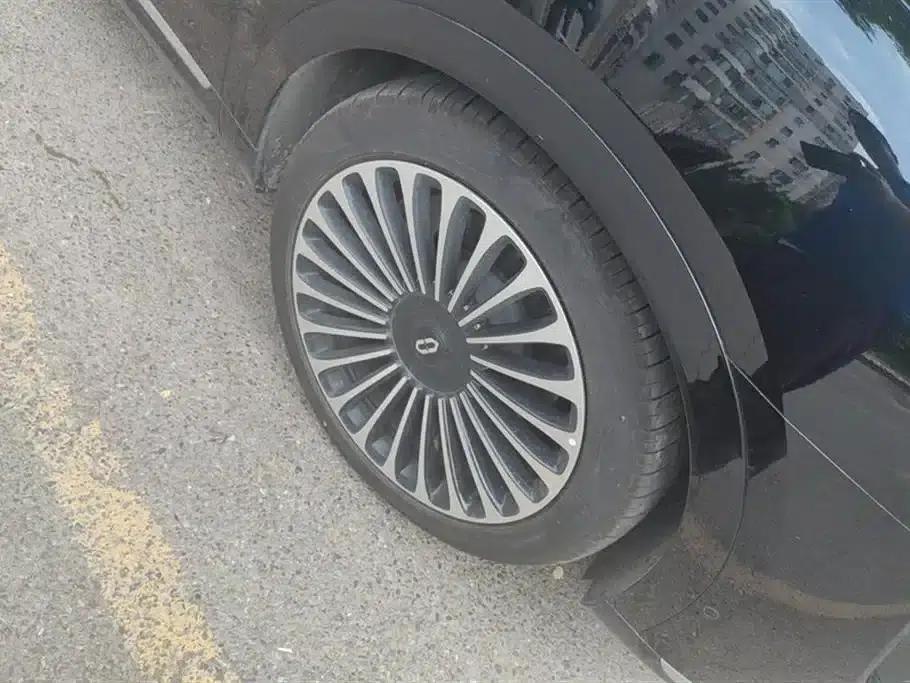 Wenjie M9 2025 Ultra Extended Range Edition 52kWh 6-Seat Version (192-line LiDAR) — миниатюра 6