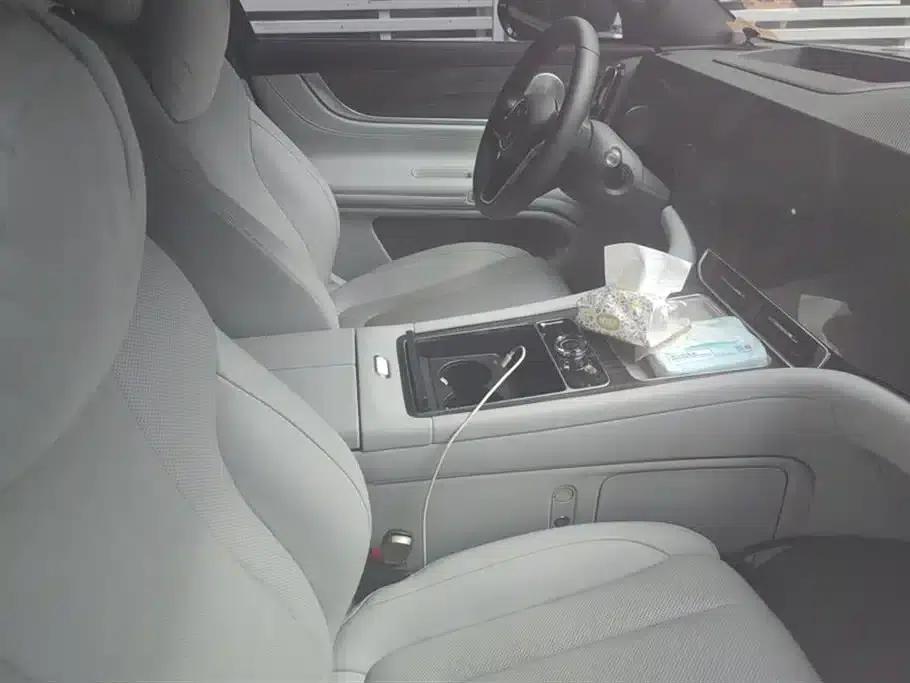 Wenjie M9 2025 Ultra Extended Range Edition 52kWh 6-Seat Version (192-line LiDAR) — миниатюра 8