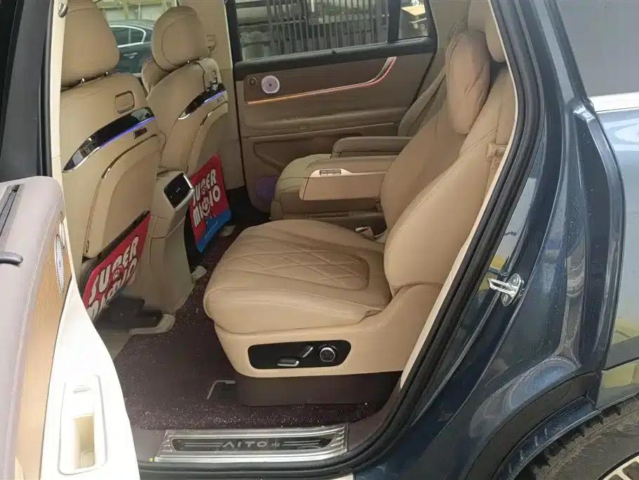 Wenjie M9 2024 Range Extended Ultra Edition 42kWh 6-Seater — миниатюра 11