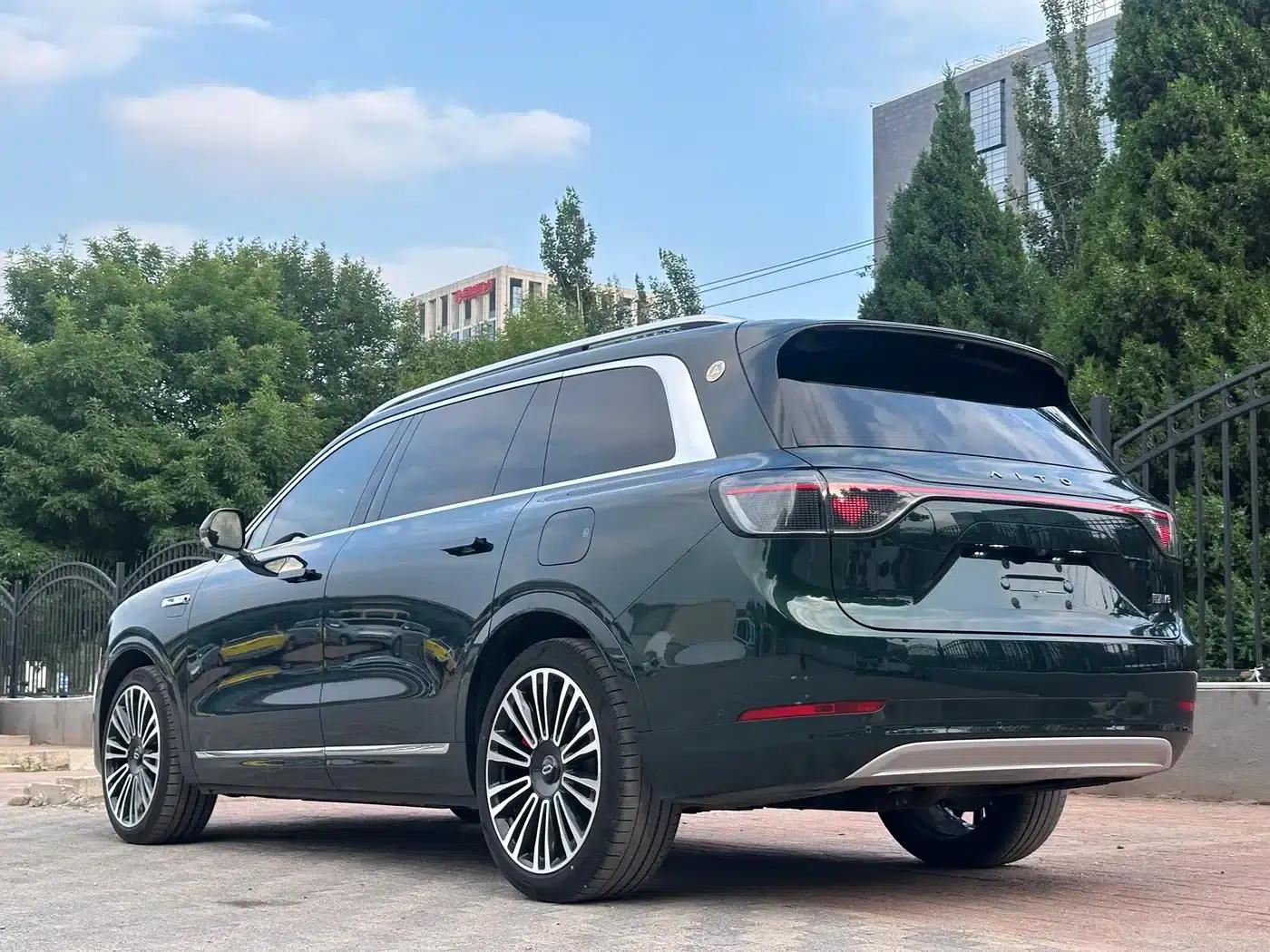 Wenjie M9 2024 Range Extended Max Edition 42kWh 6-Seater — миниатюра 16