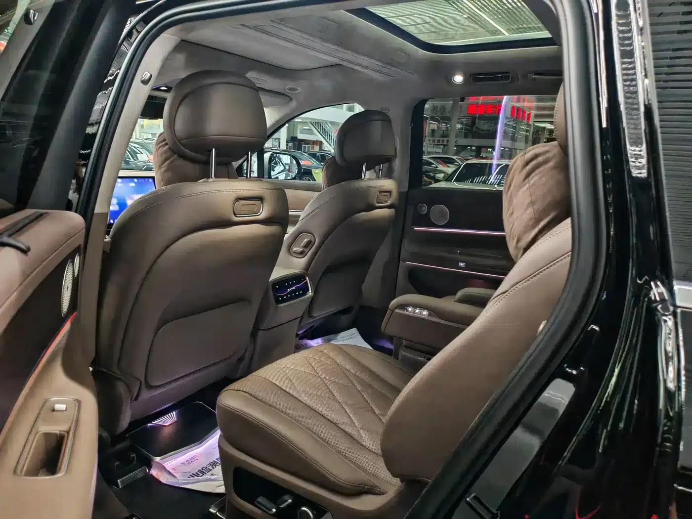 Wenjie M9 2024 Range Extended Ultra Edition 42kWh 6-Seater — миниатюра 5