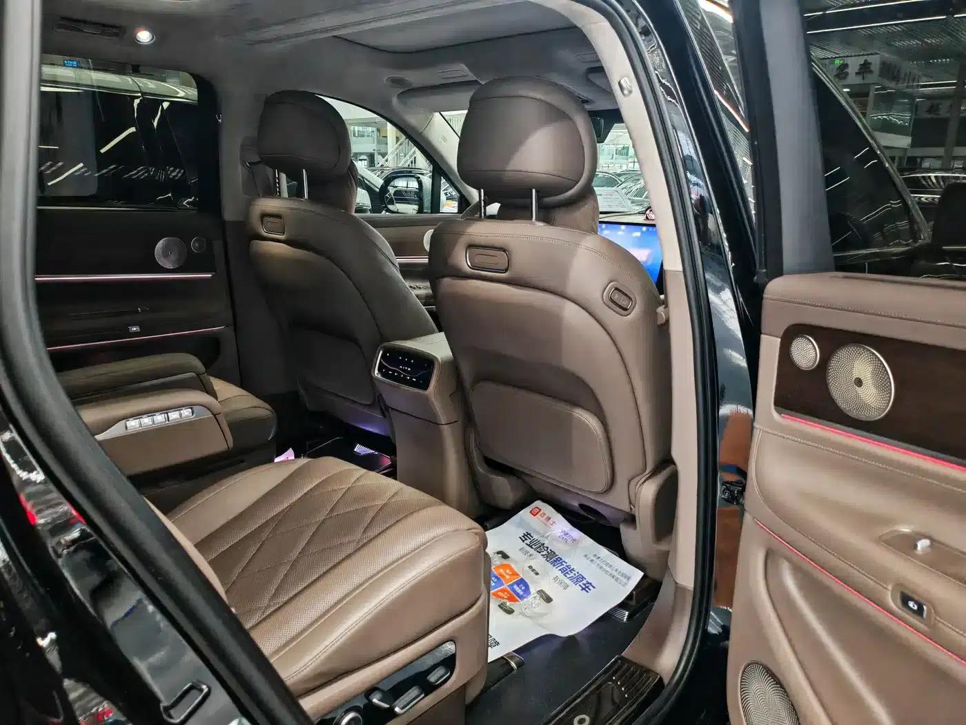 Wenjie M9 2024 Range Extended Ultra Edition 42kWh 6-Seater — миниатюра 7