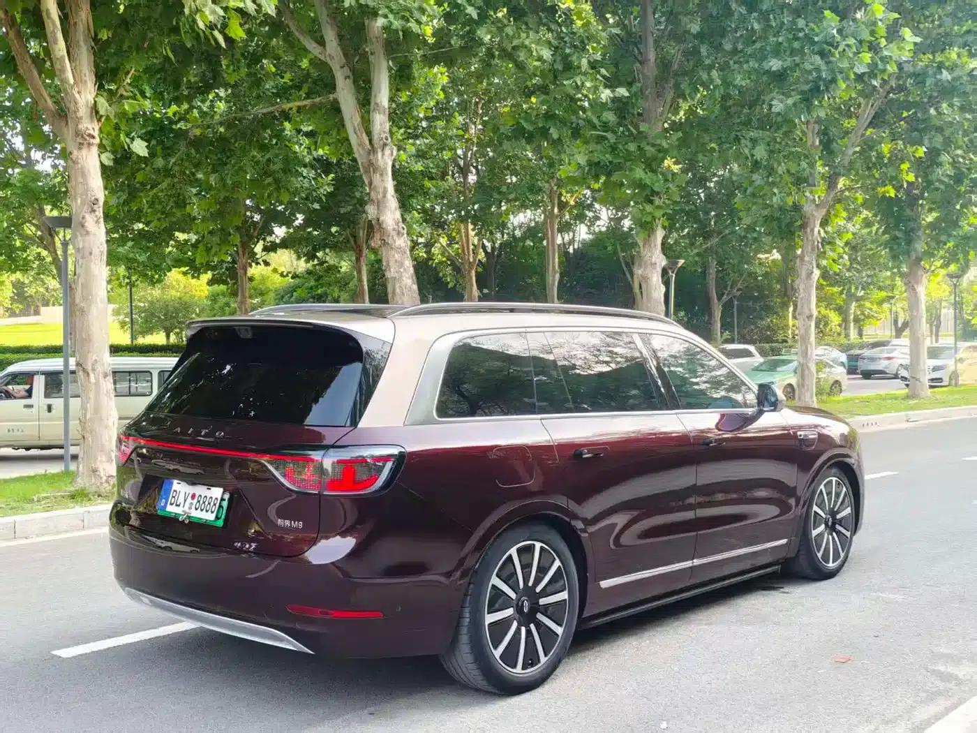 Wenjie M9 2025 Ultra Extended Range Edition 52kWh 6-Seat Version (192-line LiDAR) — миниатюра 12