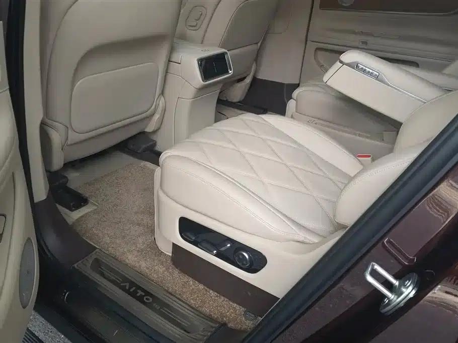 Wenjie M9 2025 Ultra Extended Range Edition 52kWh 6-Seat Version (192-line LiDAR) — миниатюра 11