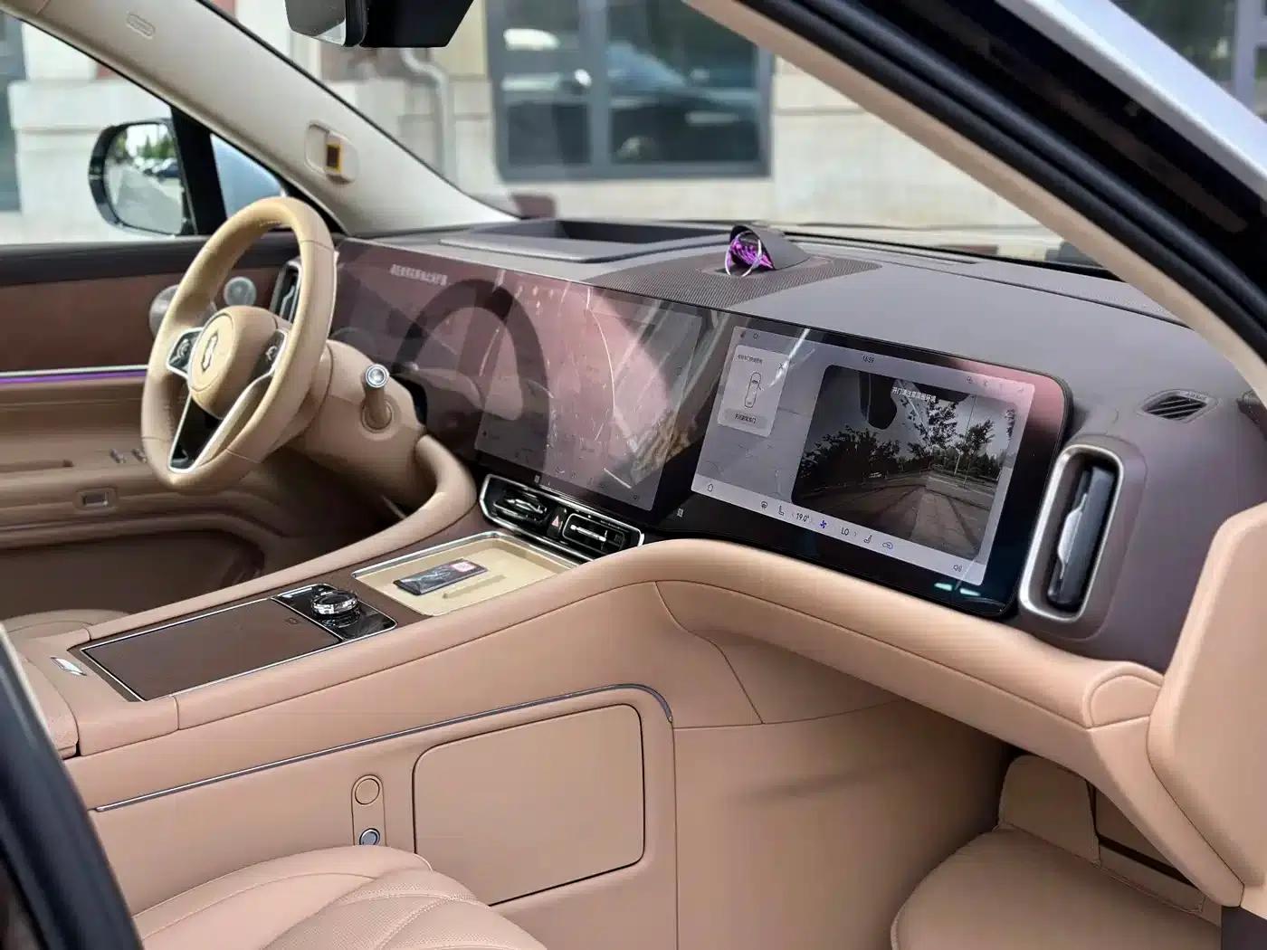 Wenjie M9 2025 Ultra Extended Range Edition 52kWh 6-Seat Version (192-line LiDAR) — миниатюра 13