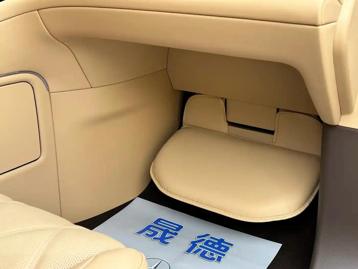 Wenjie M9 2025 Ultra Extended Range Edition 52kWh 6-Seat Version (192-line LiDAR) — миниатюра 16