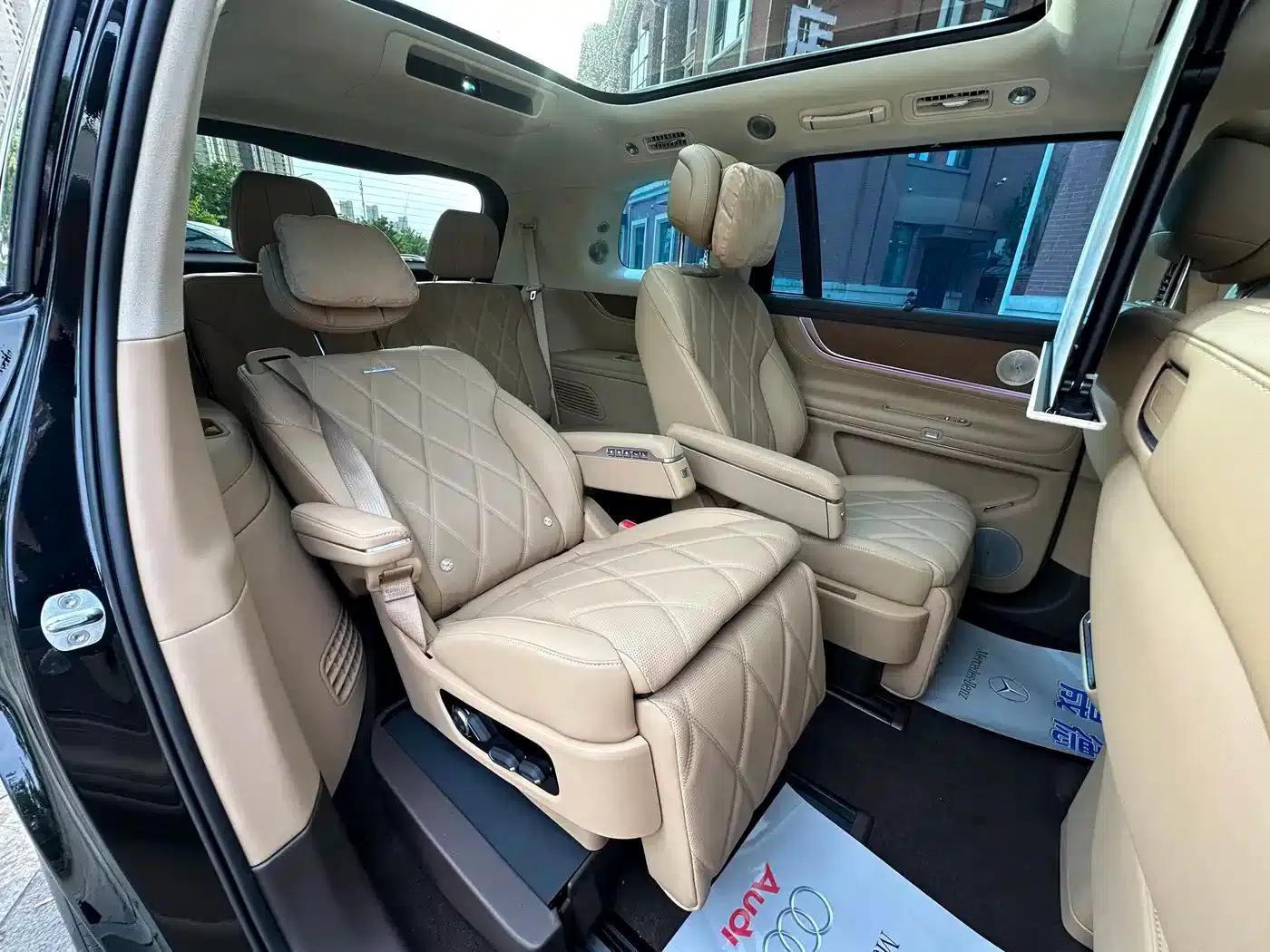 Wenjie M9 2025 Ultra Extended Range Edition 52kWh 6-Seat Version (192-line LiDAR) — миниатюра 18