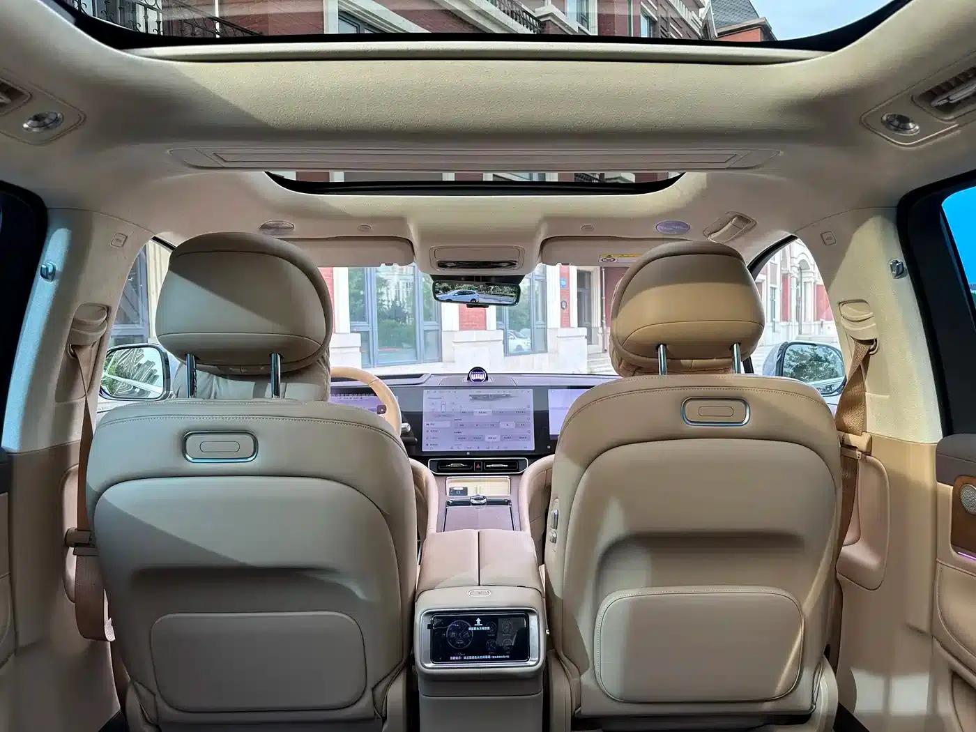 Wenjie M9 2025 Ultra Extended Range Edition 52kWh 6-Seat Version (192-line LiDAR) — миниатюра 31