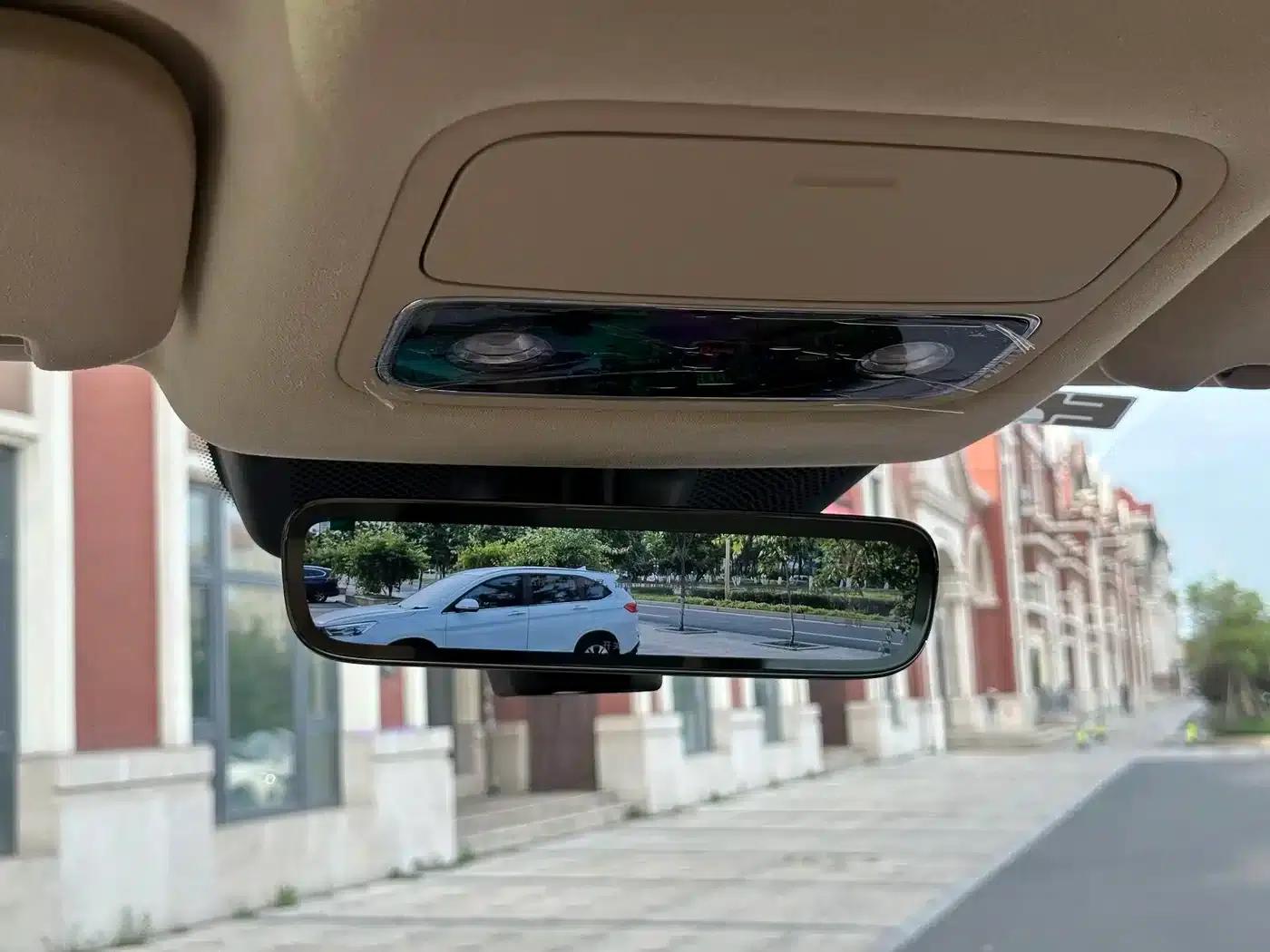 Wenjie M9 2025 Ultra Extended Range Edition 52kWh 6-Seat Version (192-line LiDAR) — миниатюра 33