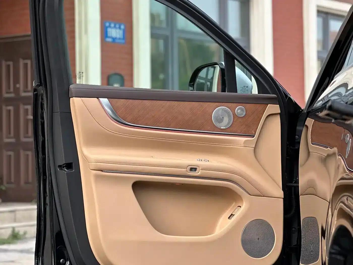 Wenjie M9 2025 Ultra Extended Range Edition 52kWh 6-Seat Version (192-line LiDAR) — миниатюра 38