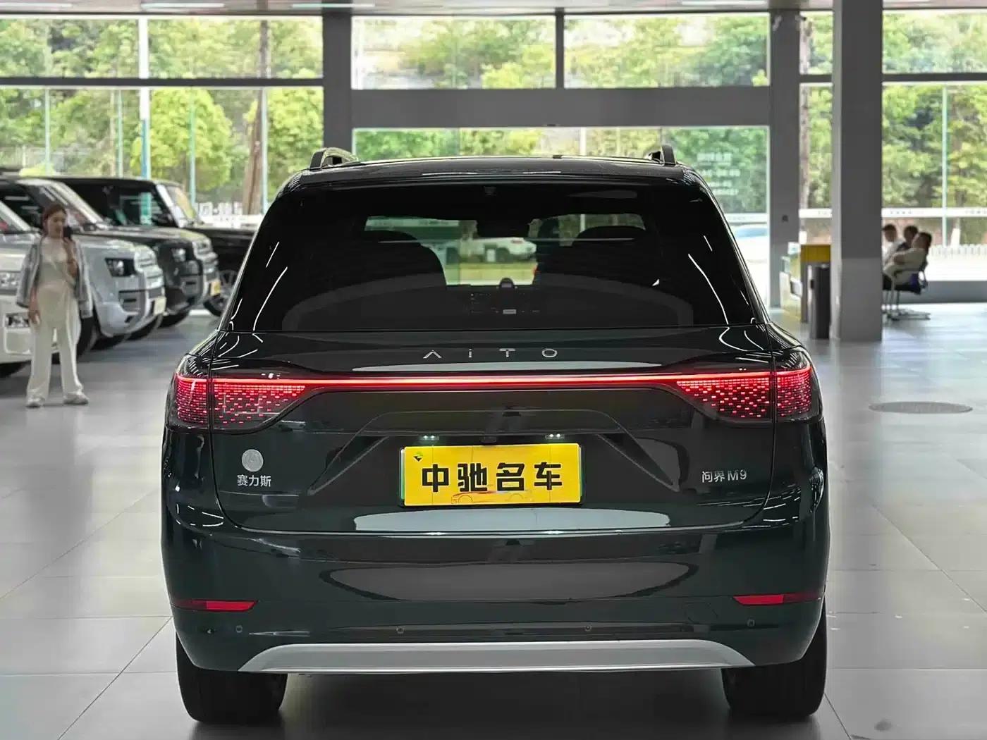 Wenjie M9 2024 Range Extended Ultra Edition 42kWh 6-Seater — миниатюра 7