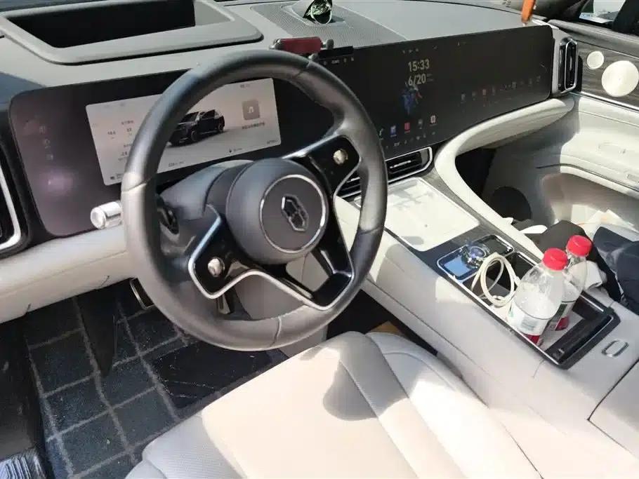 Wenjie M9 2024 Range Extended Ultra Edition 42kWh 6-Seater — миниатюра 12