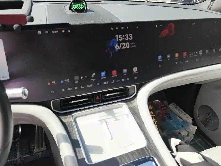 Wenjie M9 2024 Range Extended Ultra Edition 42kWh 6-Seater — миниатюра 13