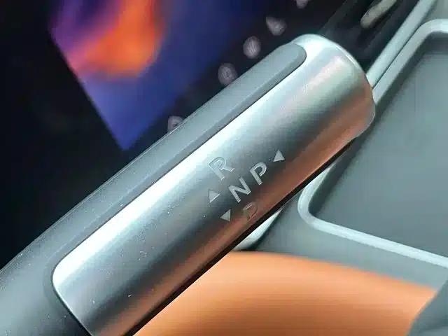 Wenjie M9 2024 Range Extended Ultra Edition 42kWh 6-Seater — миниатюра 12
