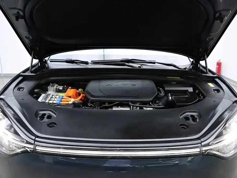 Wenjie M9 2025 Ultra Extended Range Edition 52kWh 6-Seat Version (192-line LiDAR) — миниатюра 9