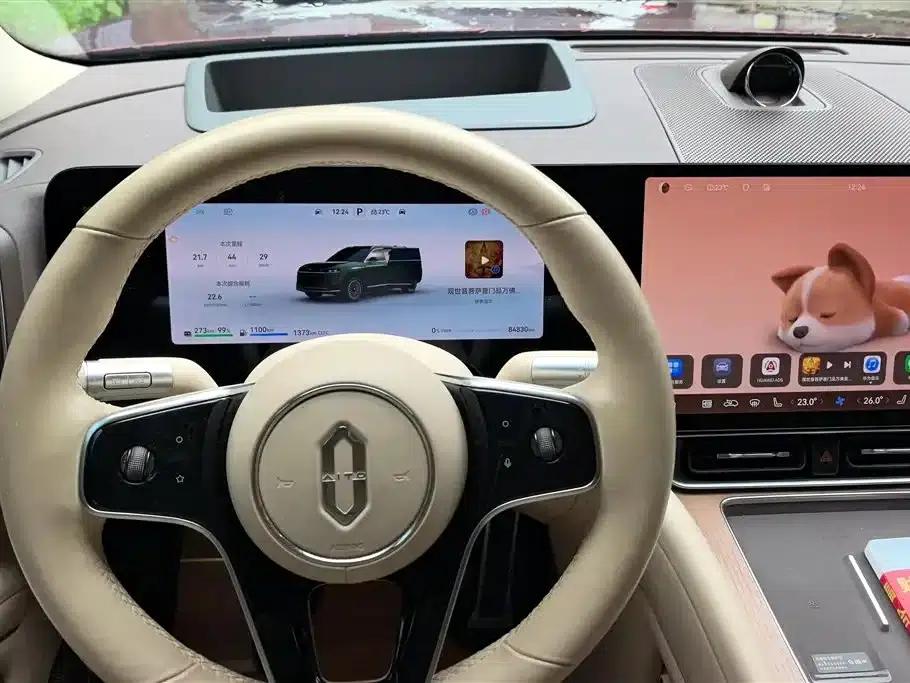 Wenjie M9 2024 Range Extended Max Edition 52kWh 6-Seater — миниатюра 16