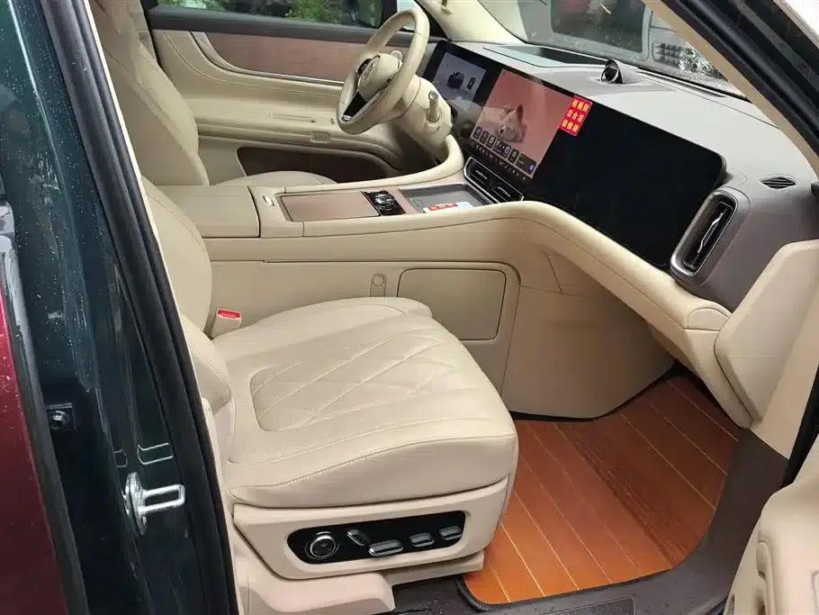 Wenjie M9 2024 Range Extended Max Edition 52kWh 6-Seater — миниатюра 8