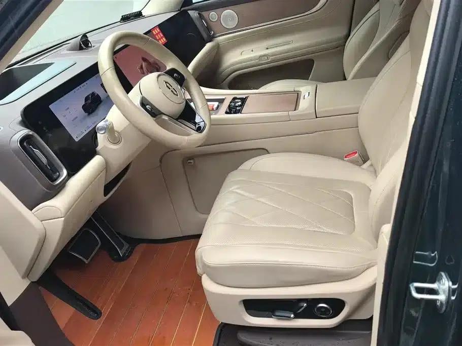 Wenjie M9 2024 Range Extended Max Edition 52kWh 6-Seater — миниатюра 9