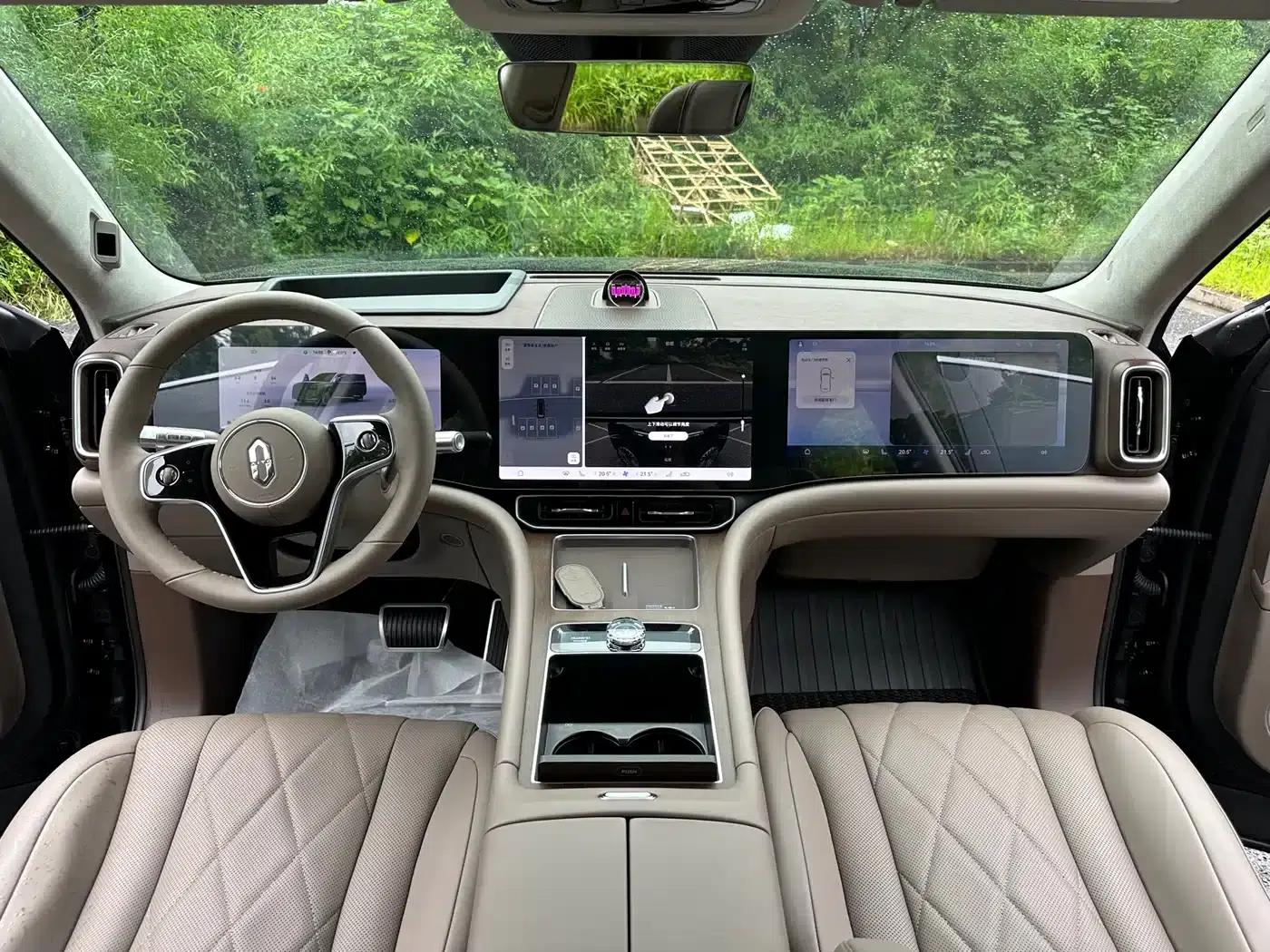 Wenjie M9 2024 Range Extended Ultra Edition 52kWh 6-Seater — миниатюра 15