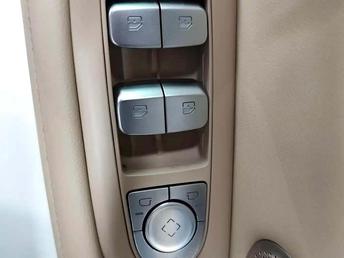 Wenjie M7 2024 1.5T Intelligent Driving 4WD Max Edition 5-seater — миниатюра 14