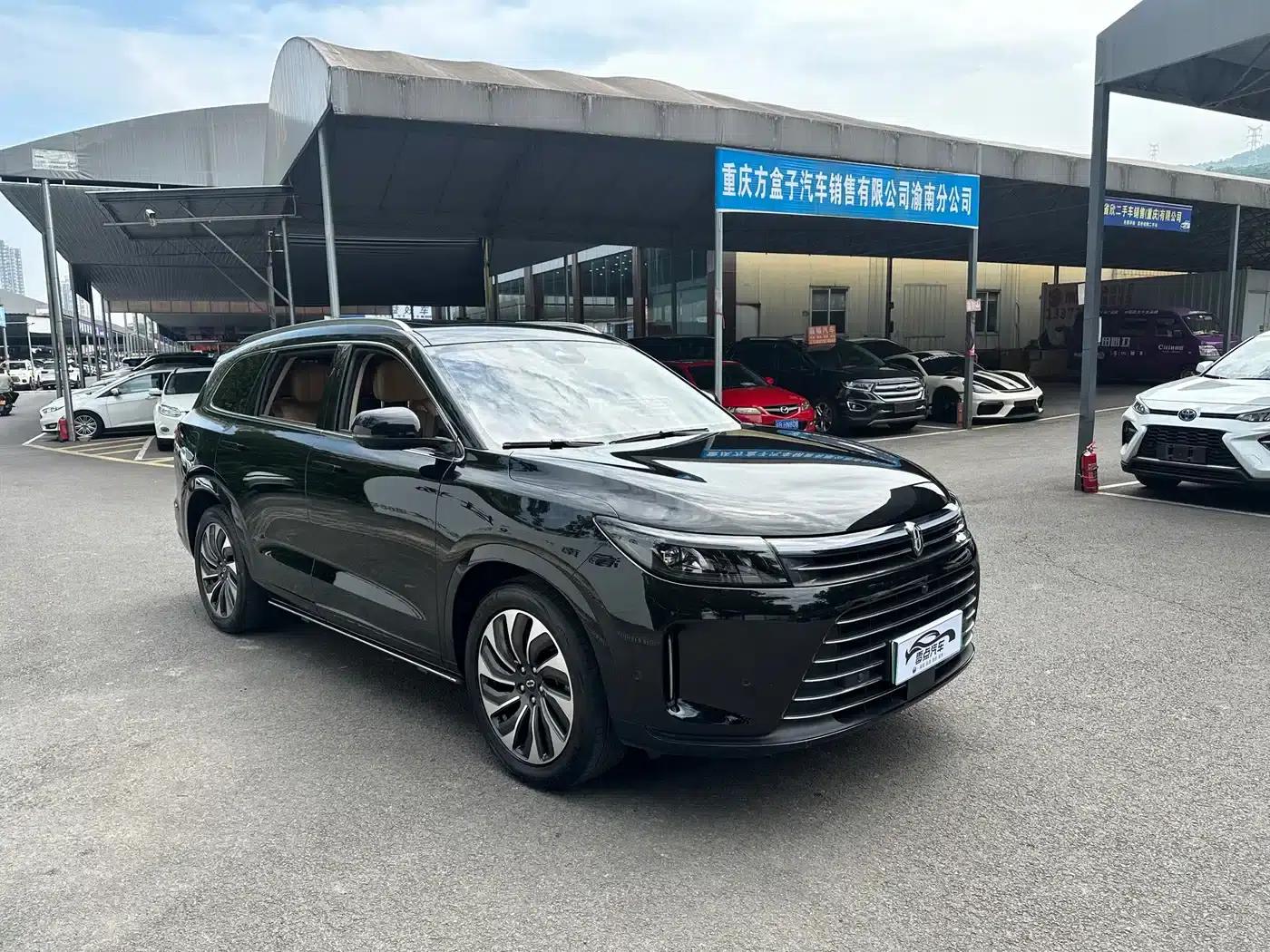 Wenjie M7 2024 1.5T Rear-Wheel Drive Plus Edition 6-Seater — миниатюра 3
